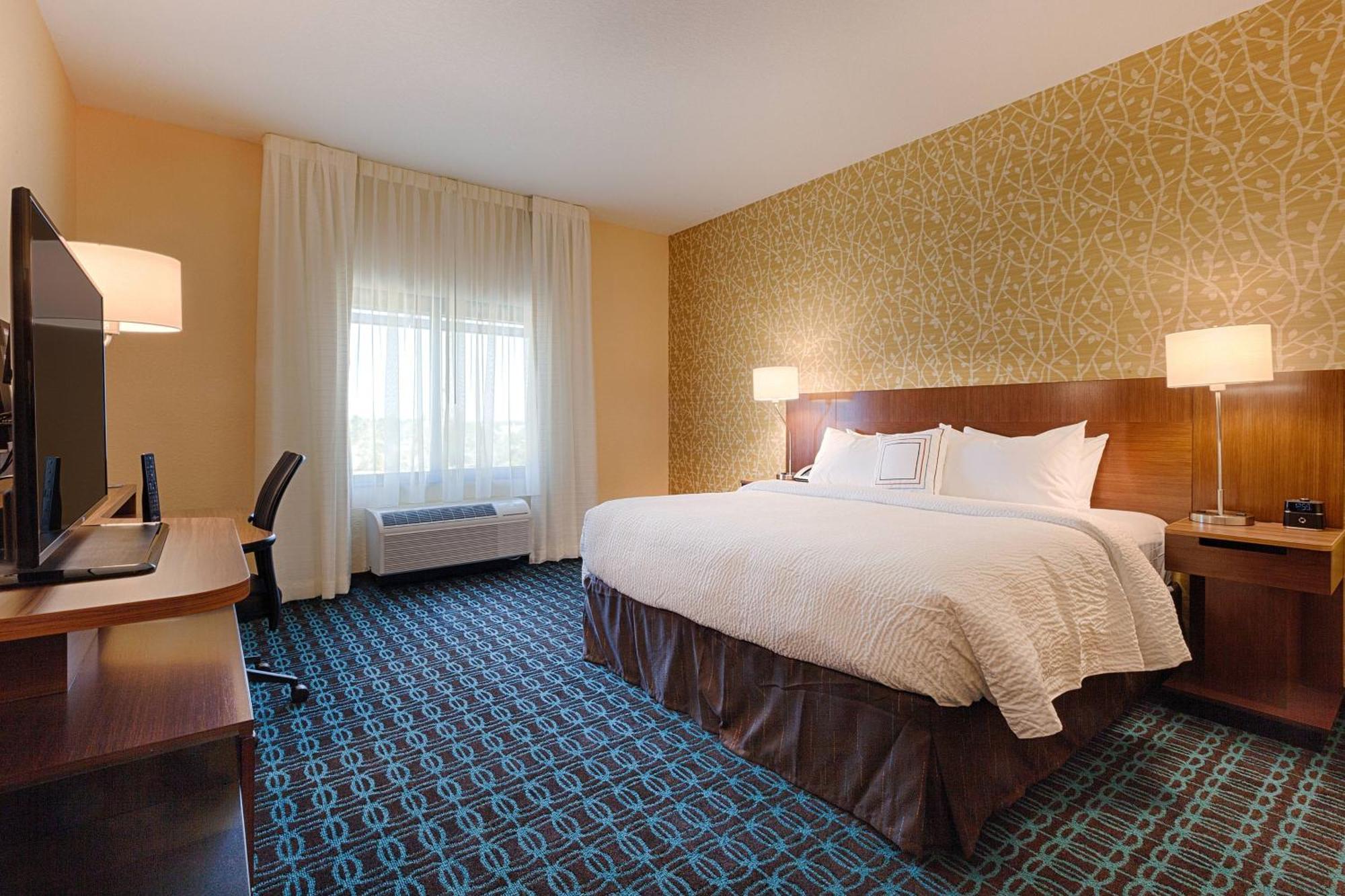 Fairfield Inn & Suites By Marriott Clearwater Beach Esterno foto